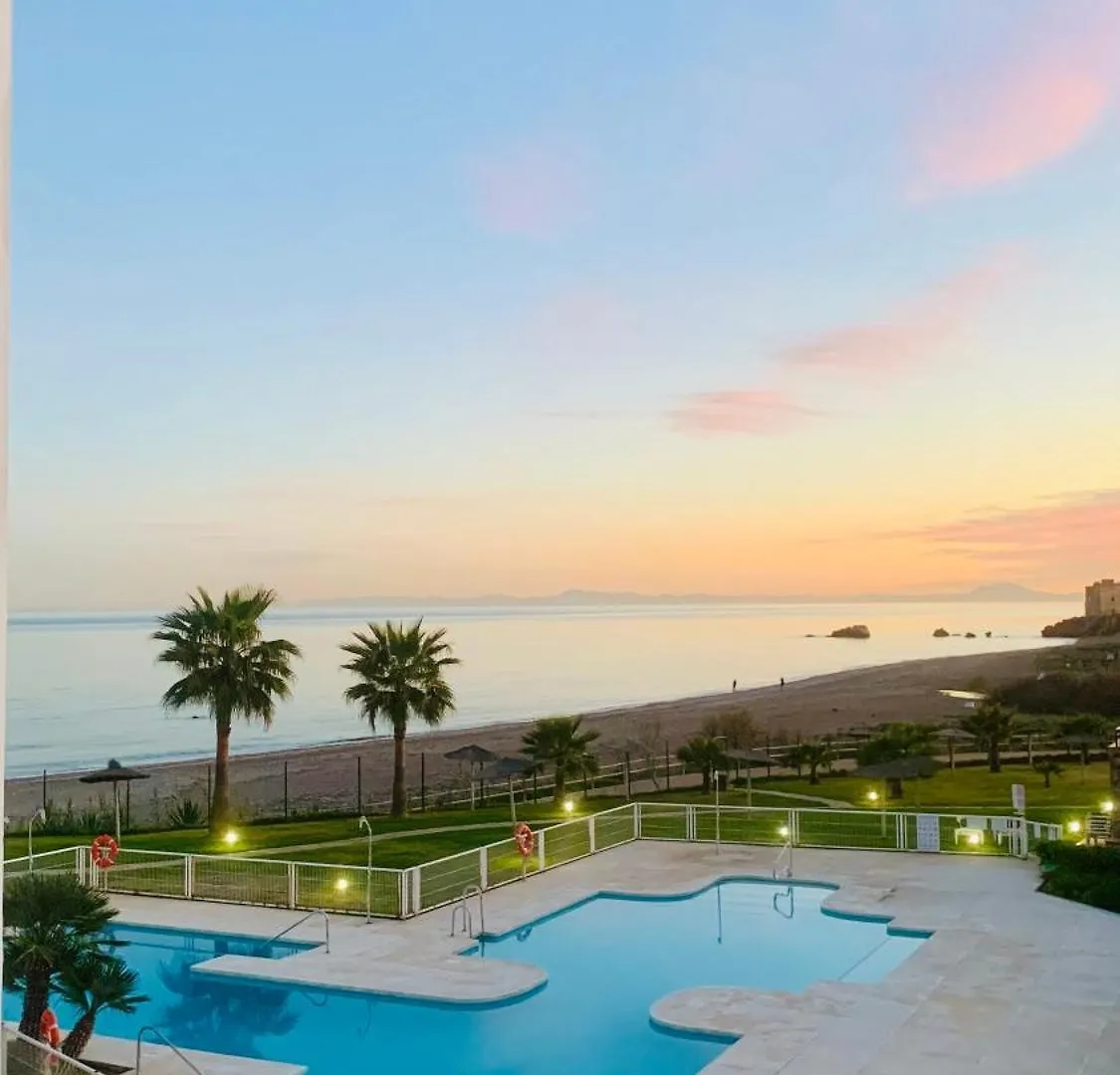 Apartament Firstline Beach-Amazing Sea Views - Estepona-La Duquesa Bahia de Casares