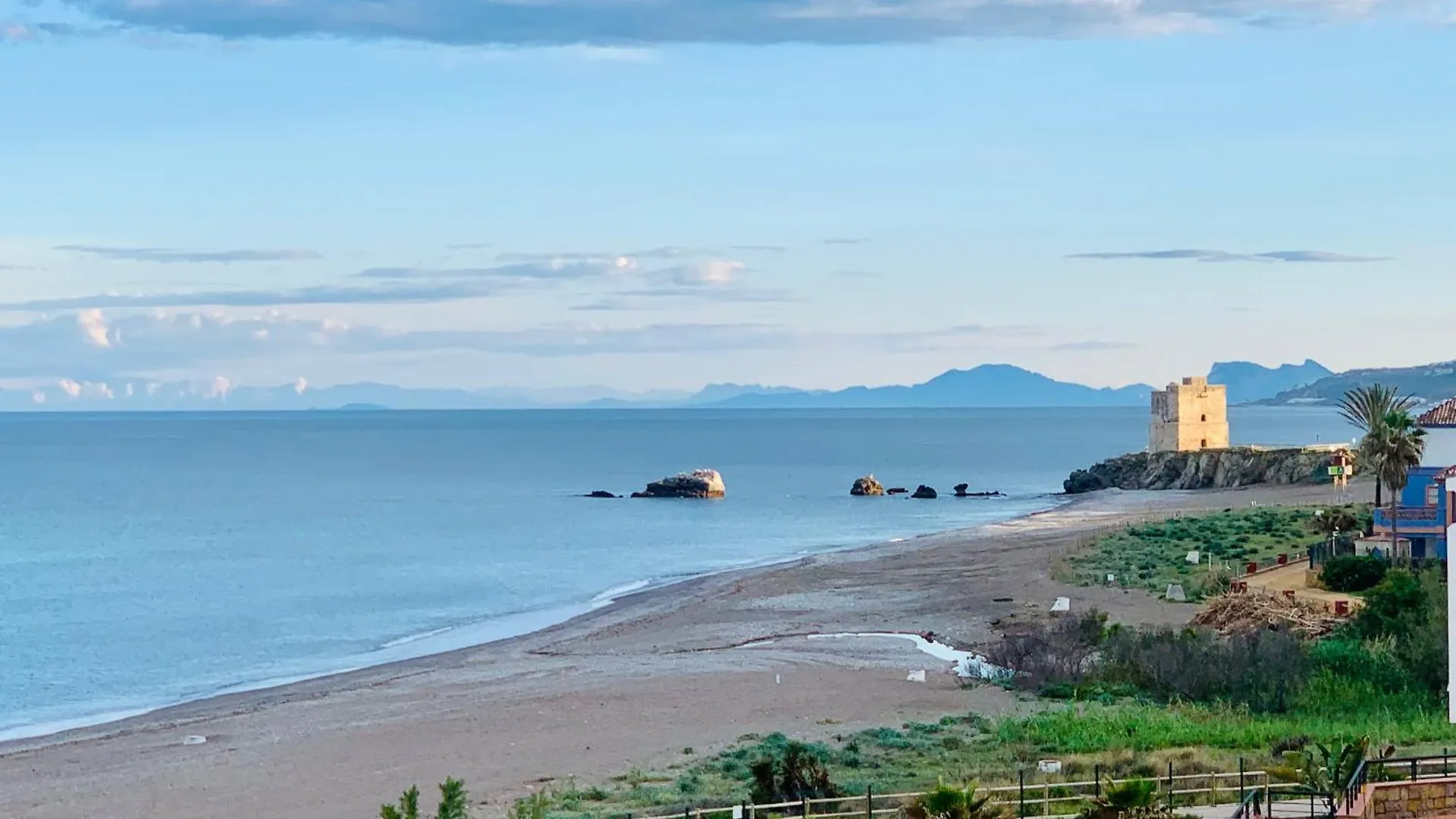 Apartament Firstline Beach-Amazing Sea Views - Estepona-La Duquesa Bahia de Casares